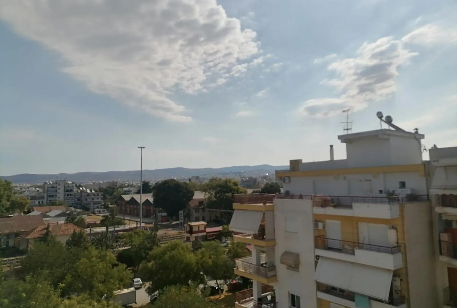 Το Σπίτι Του Στράτου Στη Θεσσαλονίκη- Stratos' Apartment In Thessaloniki Greece